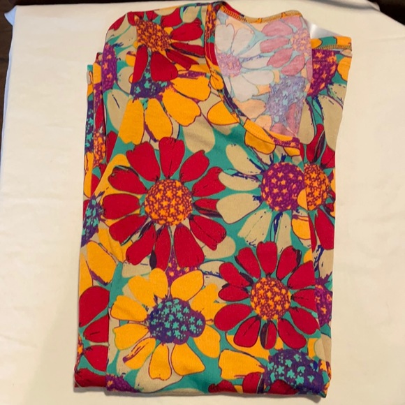 Floral LuLaRoe Shirt | XS | Excellent Condition - Picture 1 of 2
